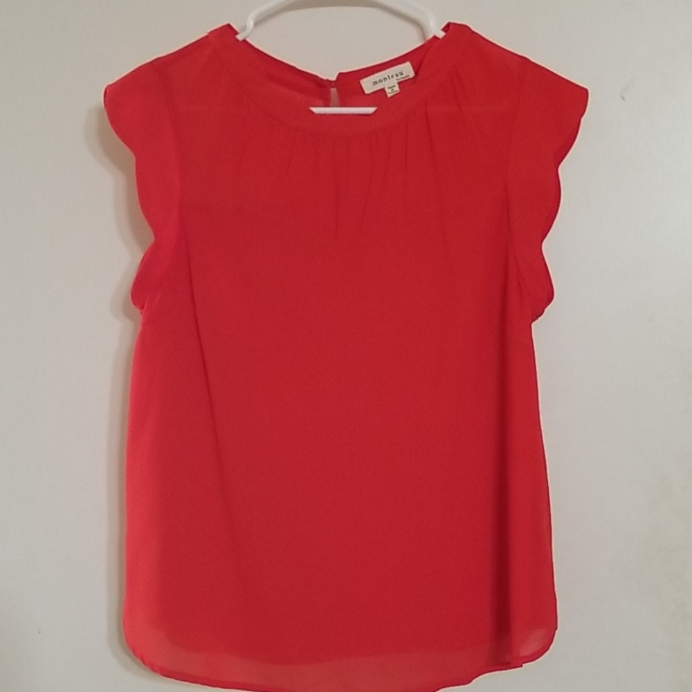 Monteau red top